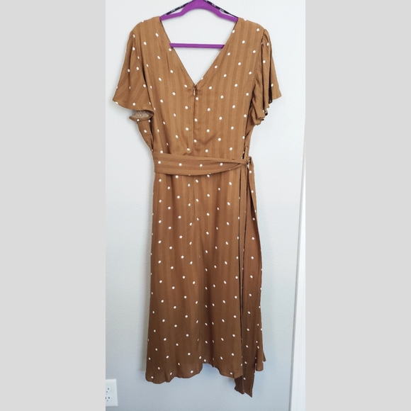 City Chic Sweet Doll Dress in Spice w/ White Dots - Picture 10 of 15